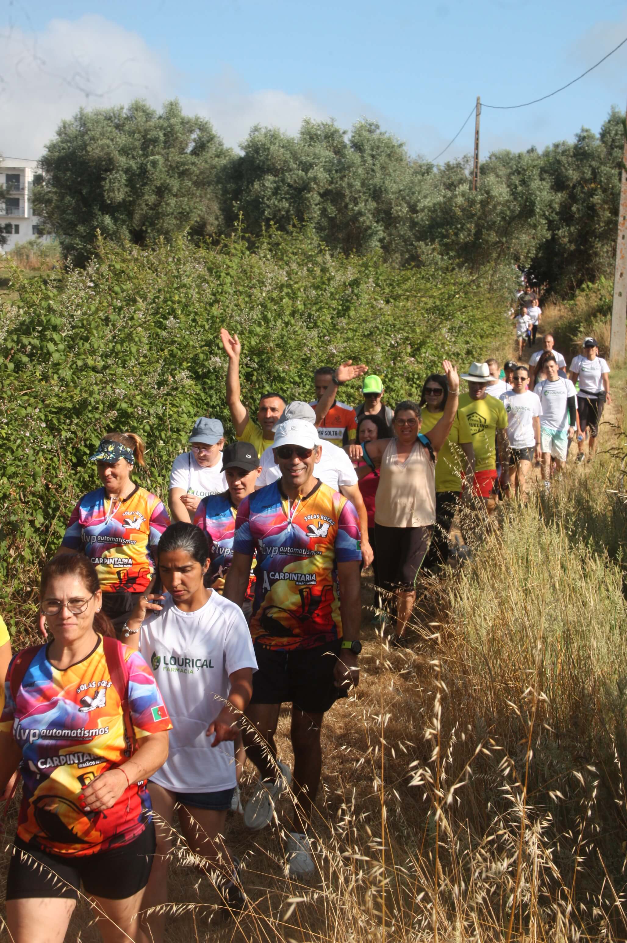 Participante durante a caminhada.